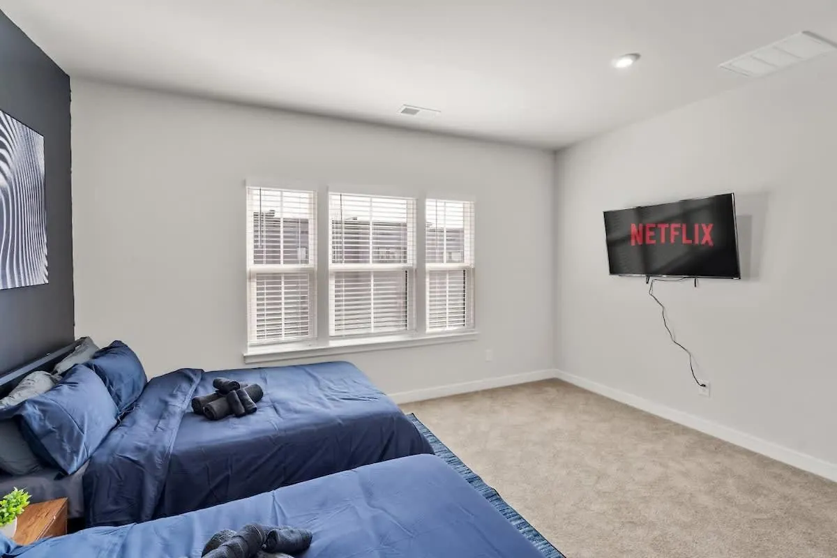 Holiday home Luxurious King 3Br Townhouse In Uptown Charlotte! Villa
